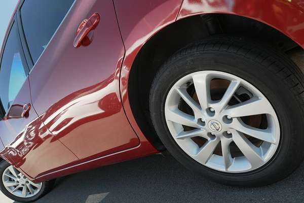 2013 Nissan Pulsar ST C12