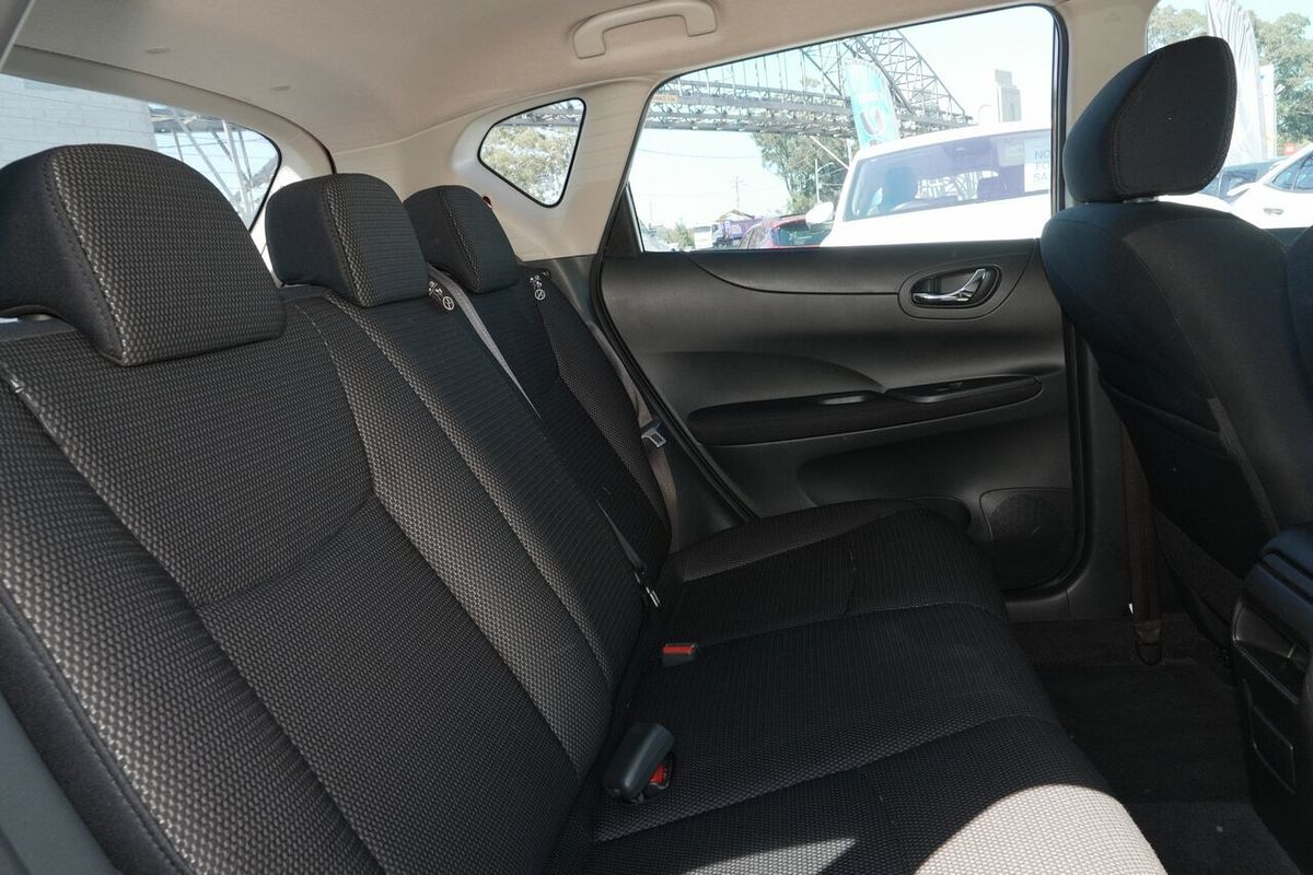 2013 Nissan Pulsar ST C12