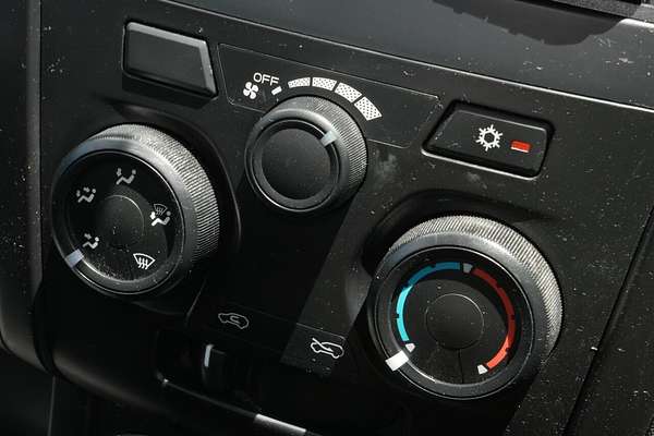 2019 Isuzu D-MAX SX High Ride Rear Wheel Drive