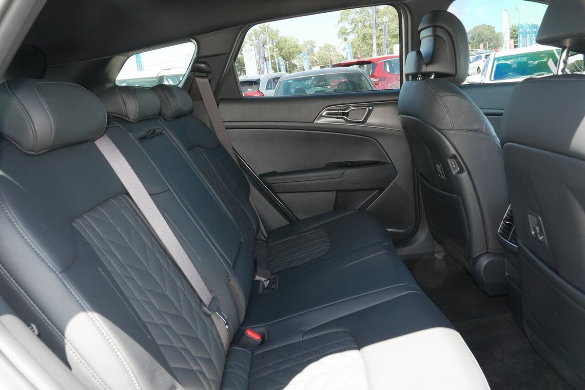 2023 Kia Sportage SX+ NQ5