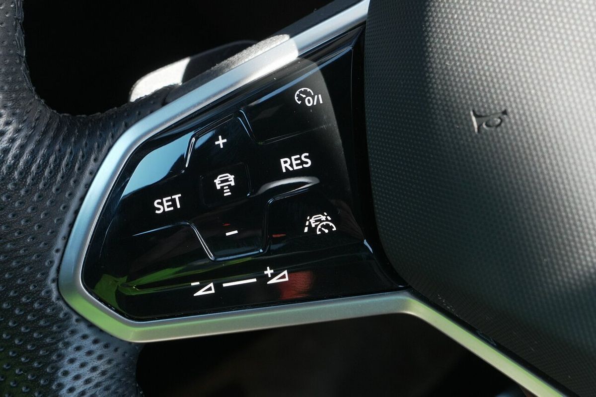 2023 Volkswagen Tiguan 162TSI R-Line Allspace 5N