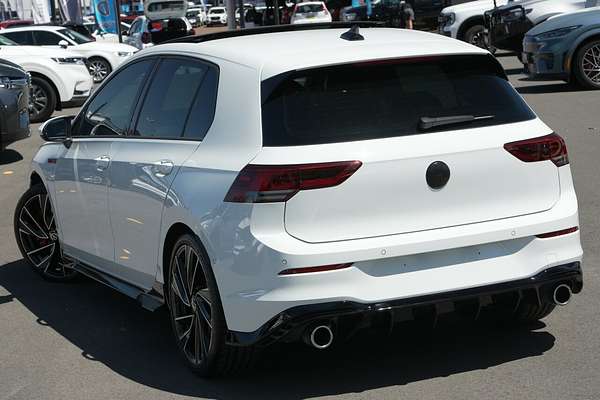 2024 Volkswagen Golf GTI 8