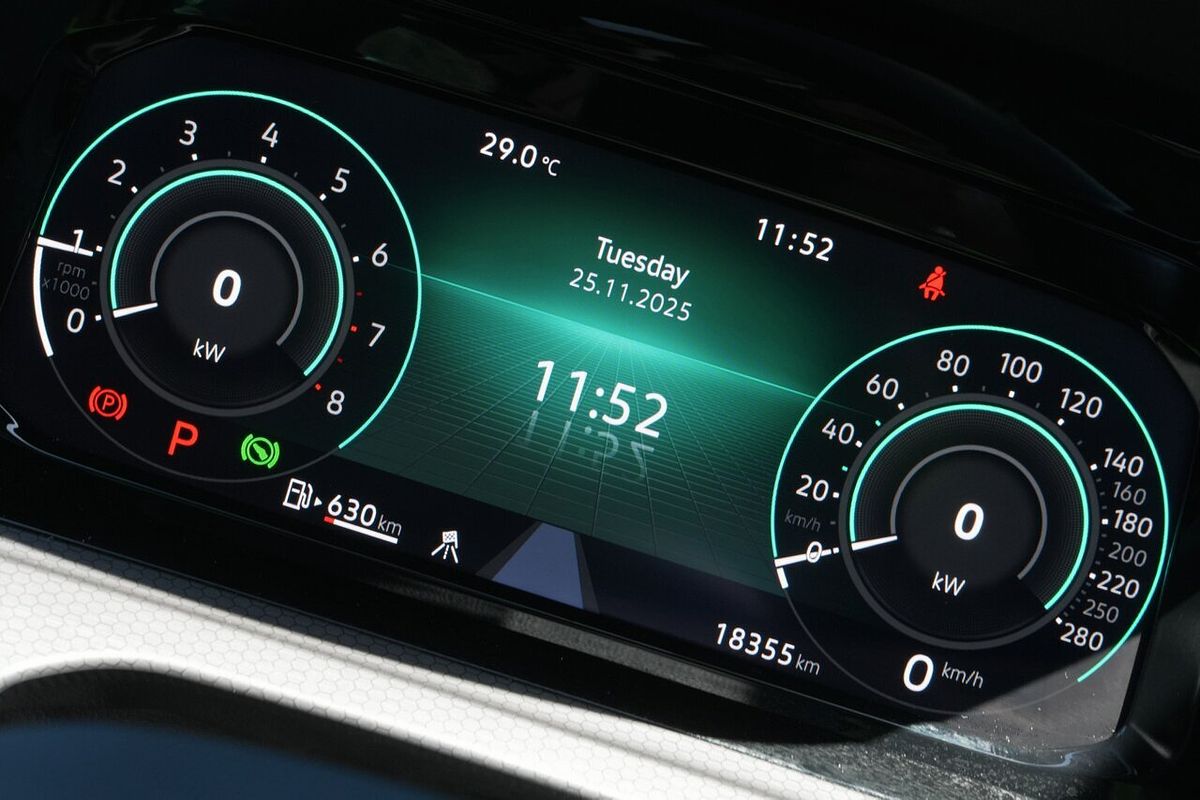 2024 Volkswagen Golf GTI 8