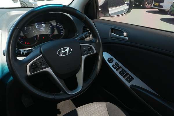 2018 Hyundai Accent Sport RB6