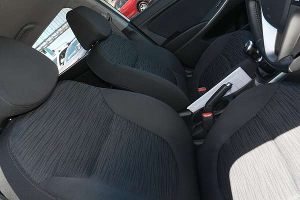 2018 Hyundai Accent Sport RB6