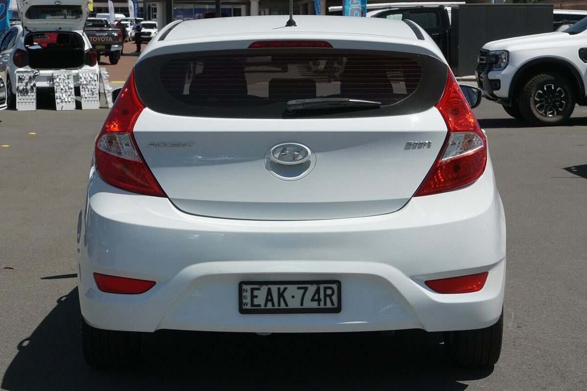 2018 Hyundai Accent Sport RB6