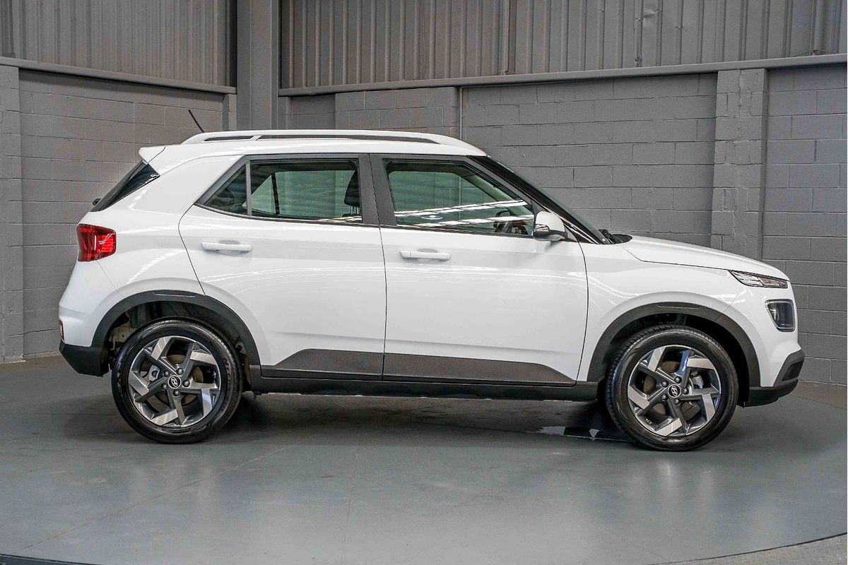 2024 Hyundai Venue Active QX.V5