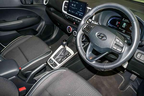 2024 Hyundai Venue Active QX.V5