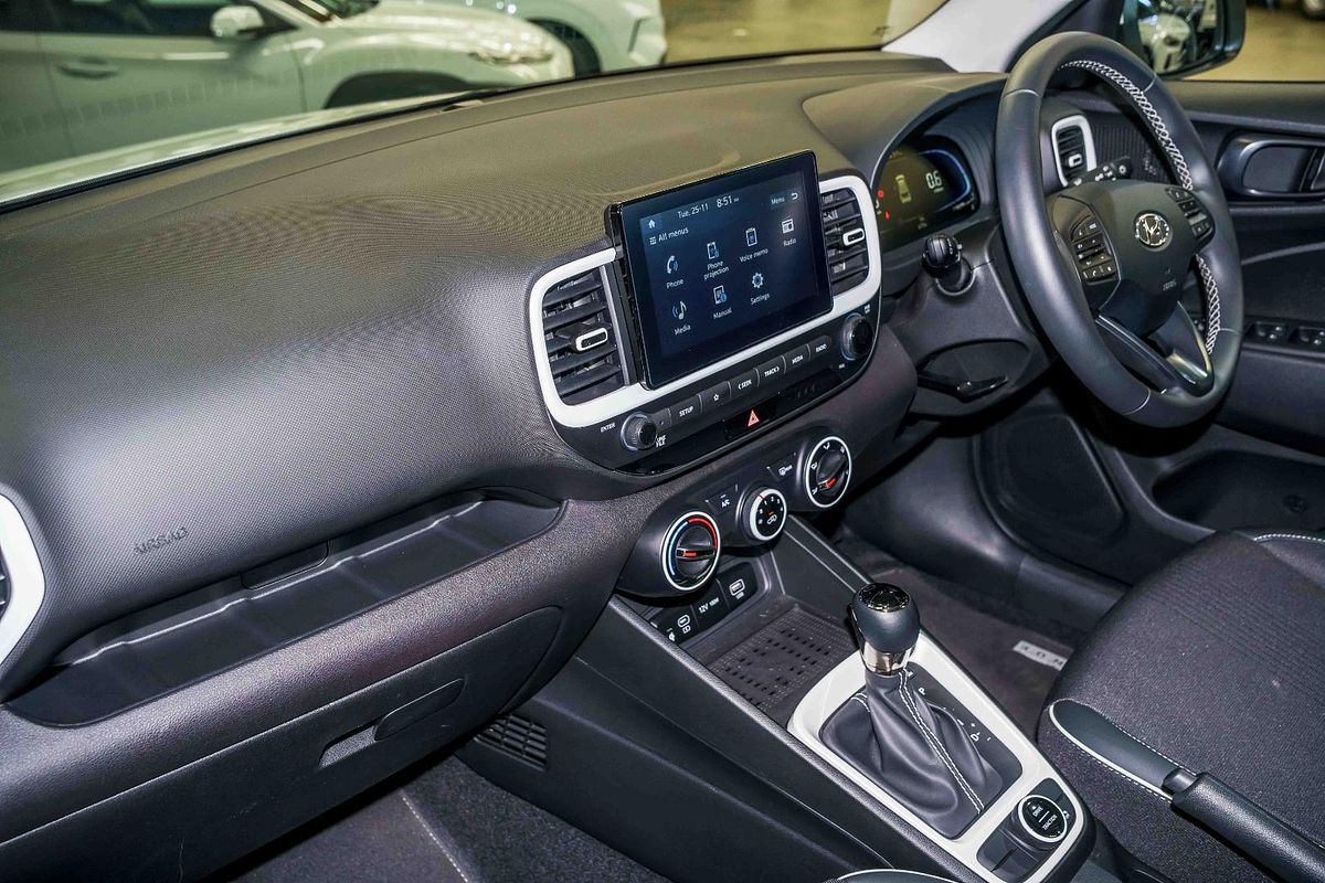 2024 Hyundai Venue Active QX.V5