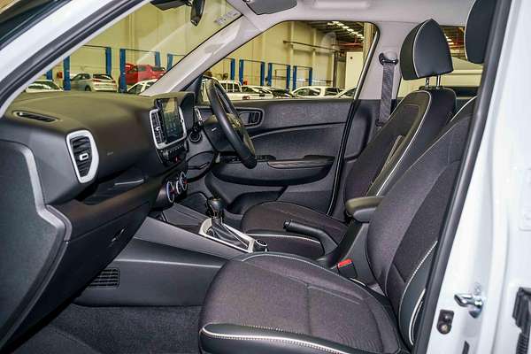 2024 Hyundai Venue Active QX.V5