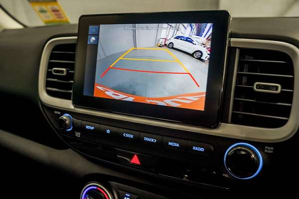 2024 Hyundai Venue Active QX.V5