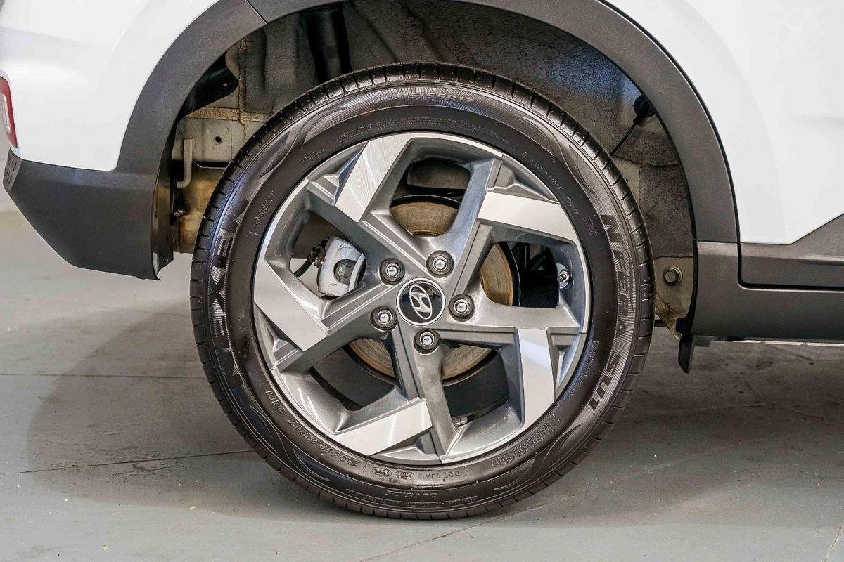 2024 Hyundai Venue Active QX.V5