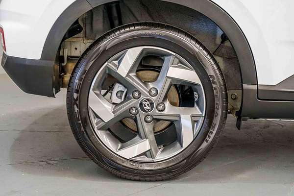 2024 Hyundai Venue Active QX.V5