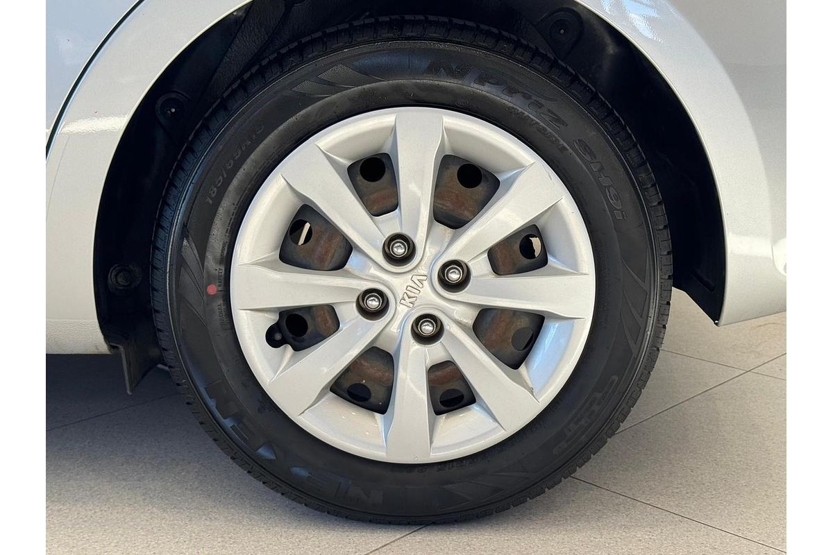 2016 Kia Rio S YB