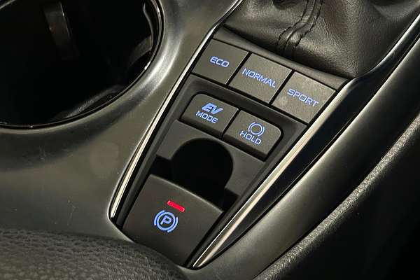 2020 Toyota Camry Ascent