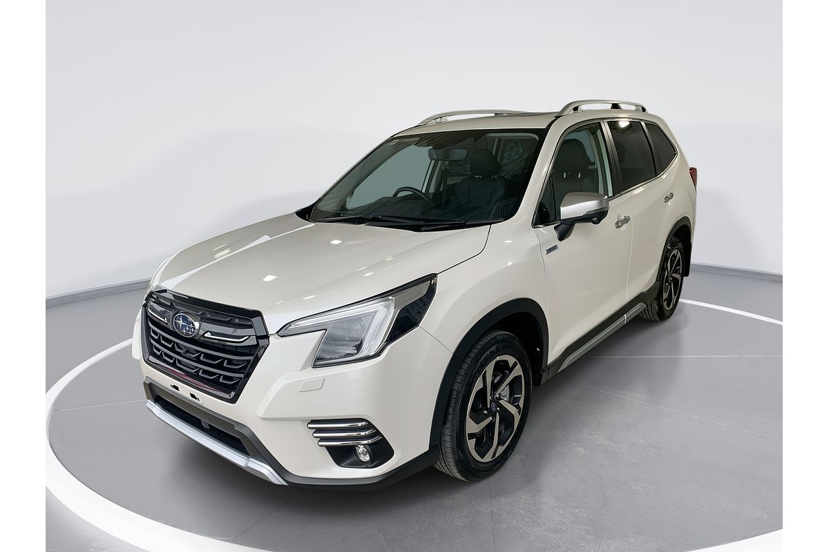 2023 Subaru Forester Hybrid S S5