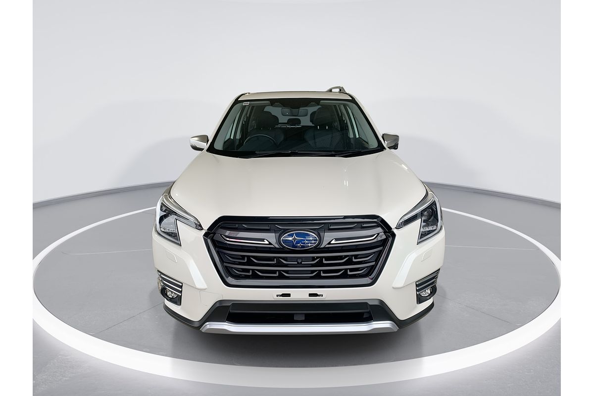 2023 Subaru Forester Hybrid S S5