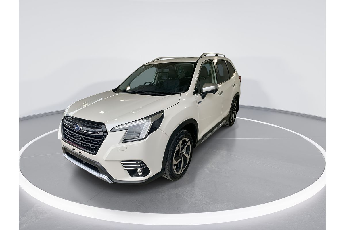 2023 Subaru Forester Hybrid S S5