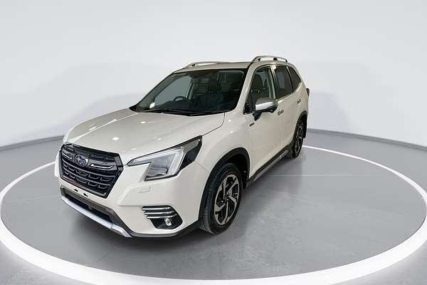 2023 Subaru Forester Hybrid S S5