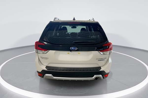 2023 Subaru Forester Hybrid S S5