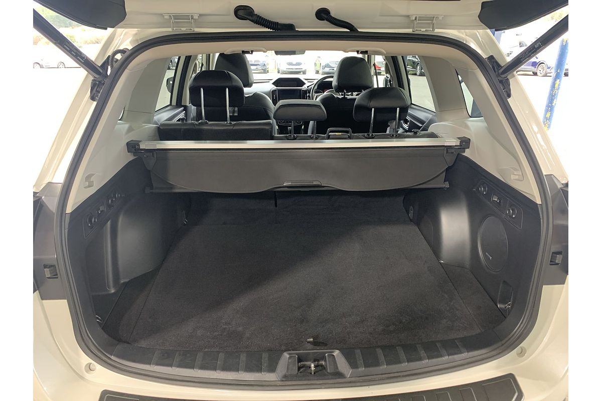 2023 Subaru Forester Hybrid S S5