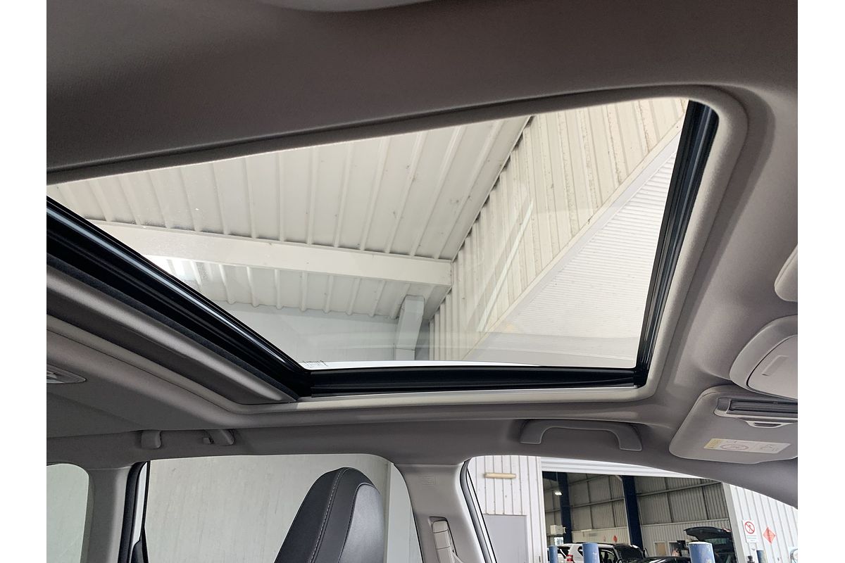 2023 Subaru Forester Hybrid S S5