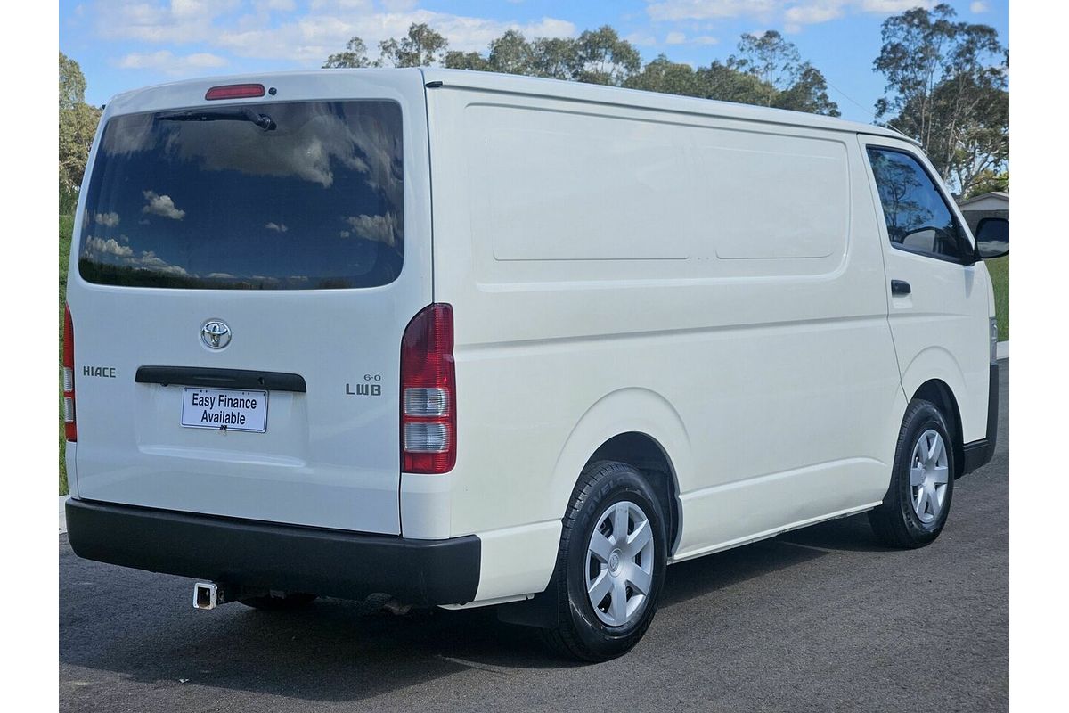2016 Toyota Hiace KDH201R LWB