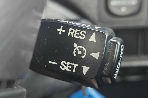 2016 Toyota Hiace KDH201R LWB