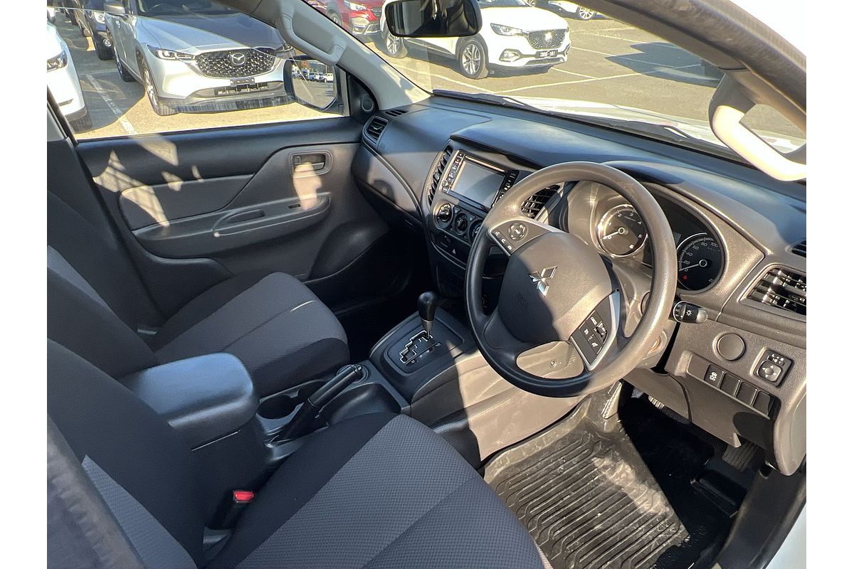 2016 Mitsubishi Triton GLX MQ Rear Wheel Drive