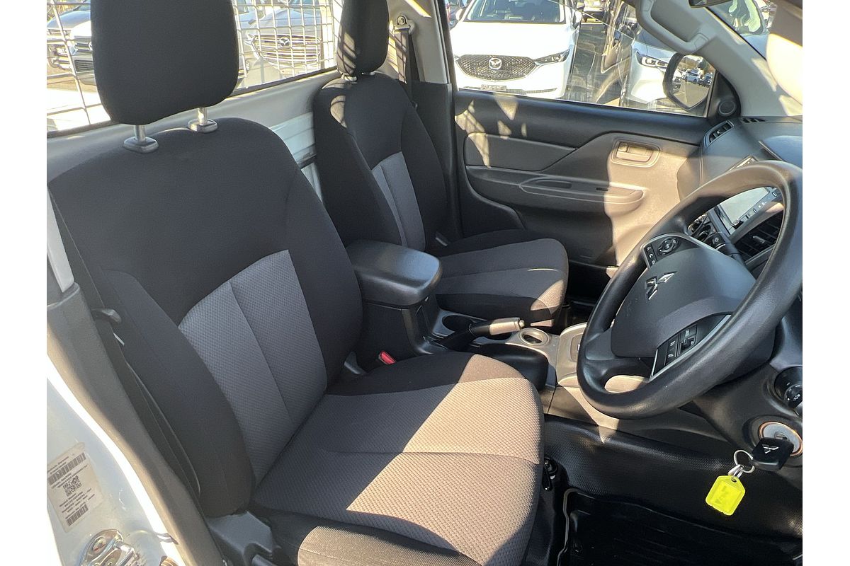 2016 Mitsubishi Triton GLX MQ Rear Wheel Drive