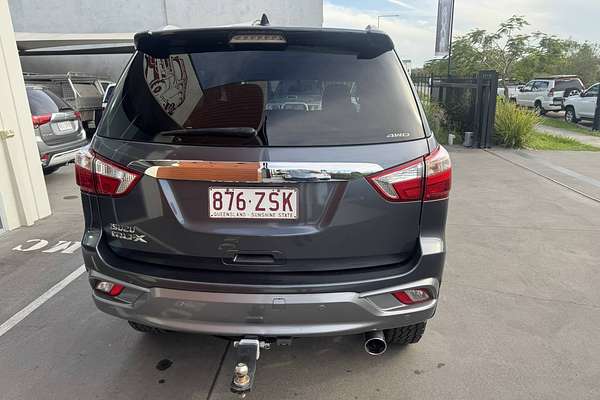 2020 Isuzu MU-X LS-T