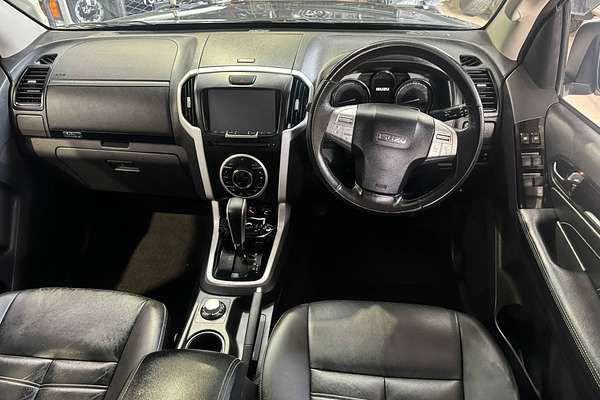 2020 Isuzu MU-X LS-T