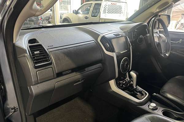 2020 Isuzu MU-X LS-T