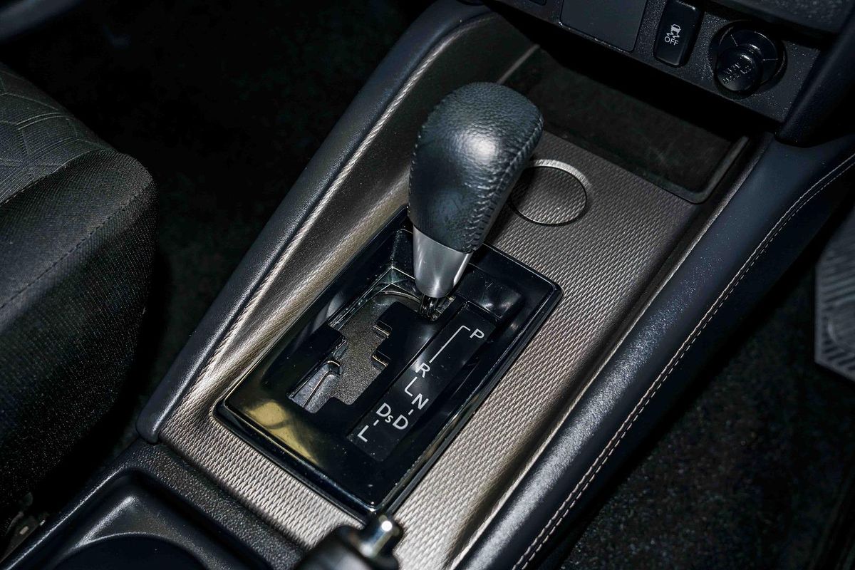 2022 Mitsubishi ASX ES XD