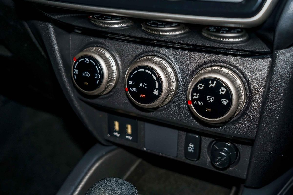 2022 Mitsubishi ASX ES XD