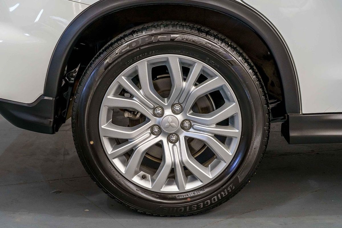 2022 Mitsubishi ASX ES XD