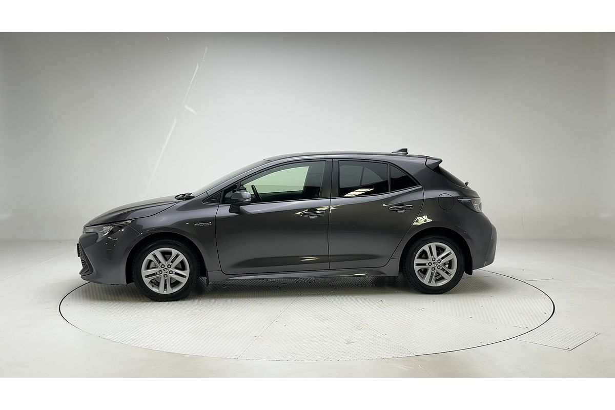 2020 Toyota Corolla SX Hybrid ZWE211R