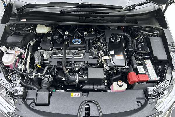 2020 Toyota Corolla SX Hybrid ZWE211R