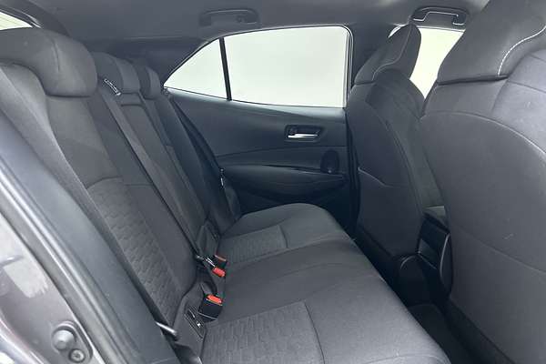 2020 Toyota Corolla SX Hybrid ZWE211R