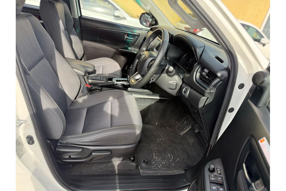 2022 Toyota Fortuner GX GUN156R