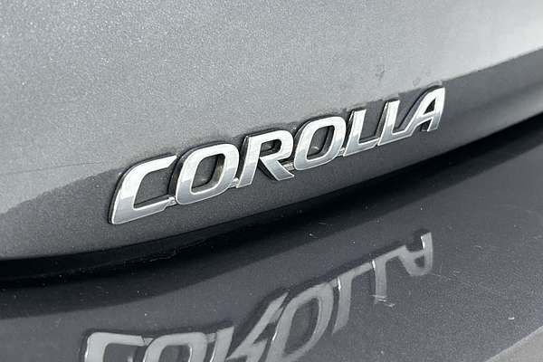 2020 Toyota Corolla SX Hybrid ZWE211R