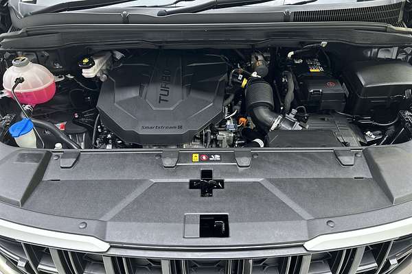 2023 Kia Carnival SLi KA4