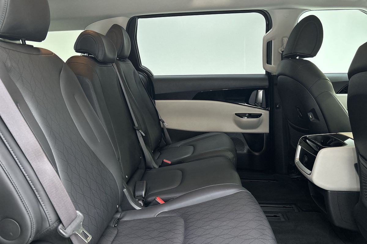 2023 Kia Carnival SLi KA4