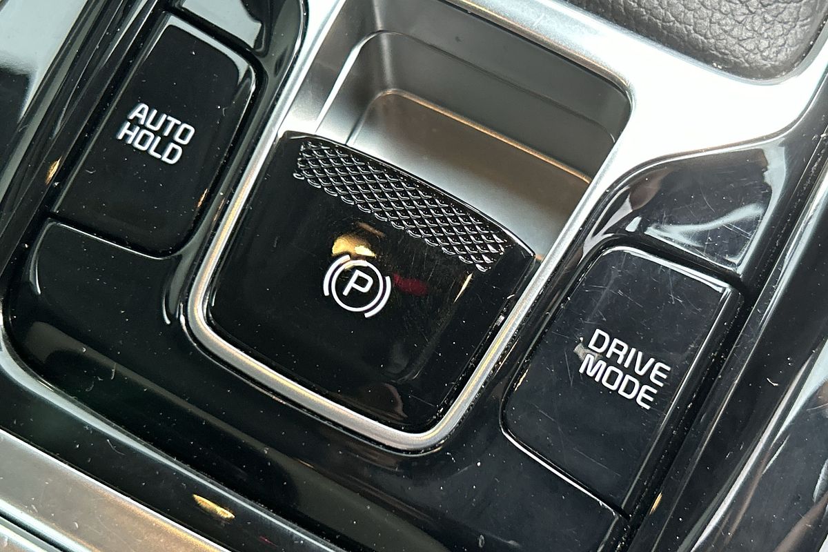 2023 Kia Carnival SLi KA4