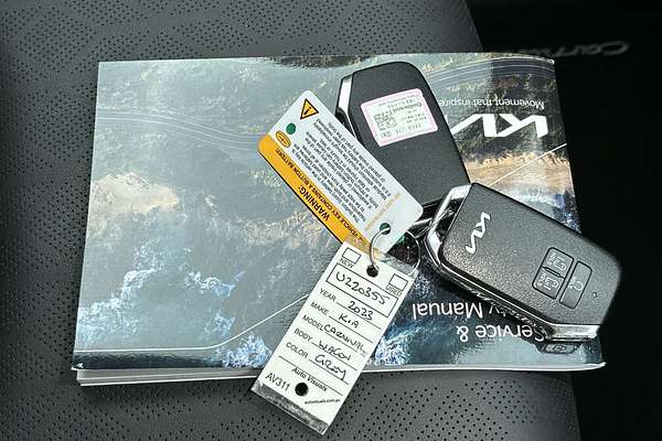 2023 Kia Carnival SLi KA4