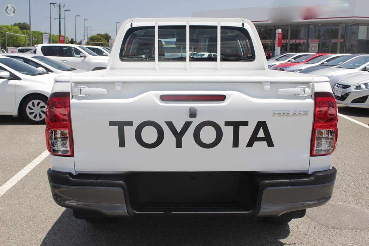 2017 Toyota Hilux Workmate GUN125R 4X4