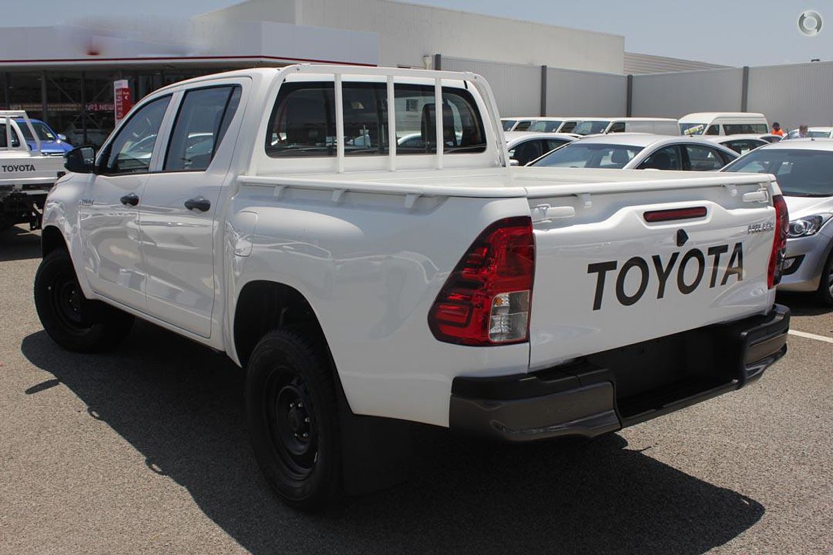 2017 Toyota Hilux Workmate GUN125R 4X4