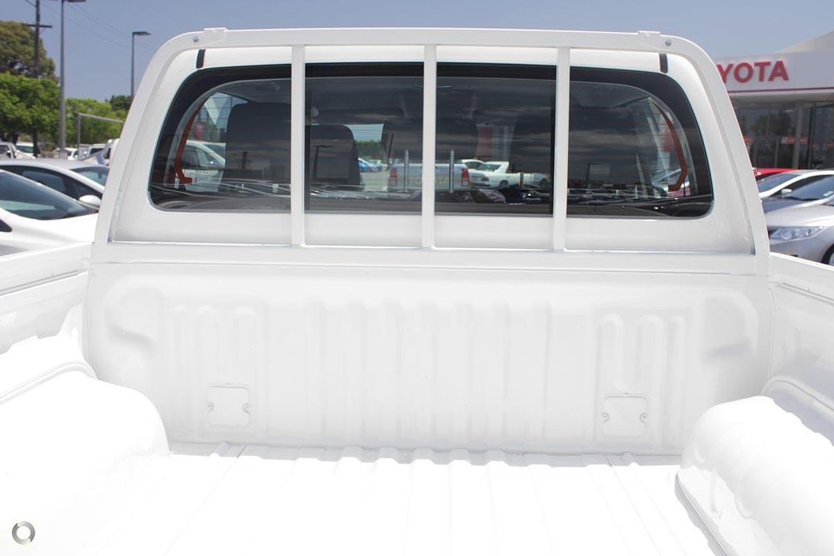 2017 Toyota Hilux Workmate GUN125R 4X4