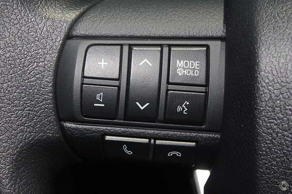 2017 Toyota Hilux Workmate GUN125R 4X4