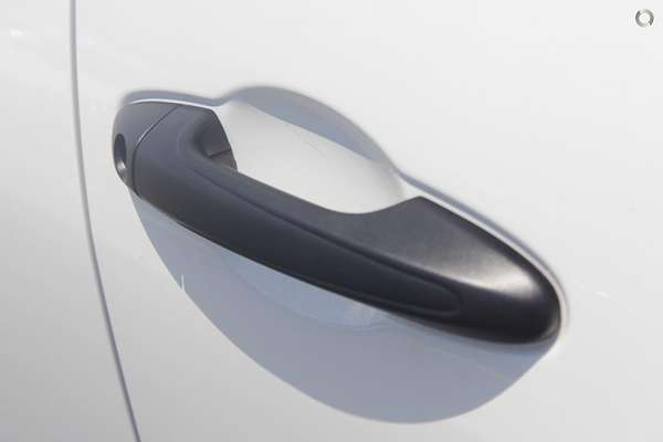 2017 Toyota Hilux Workmate GUN125R 4X4